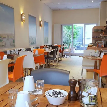 Kabanel By Happyculture Hotel Parijs