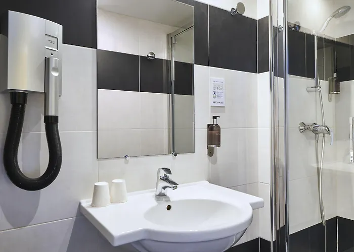 Kabanel By Happyculture Hotel