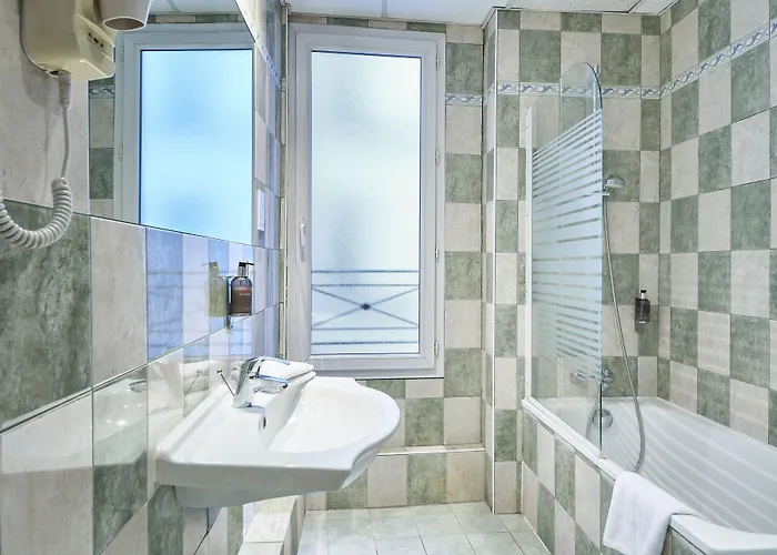 Hotel Kabanel By Happyculture