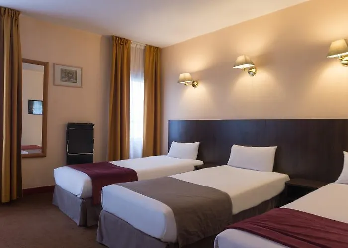 Hotel Kabanel By Happyculture 3*